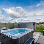 1 Bed In Harrogate Oc-79400 Holiday home