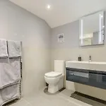 1 Bed In Harrogate Oc-79400 Holiday home *
